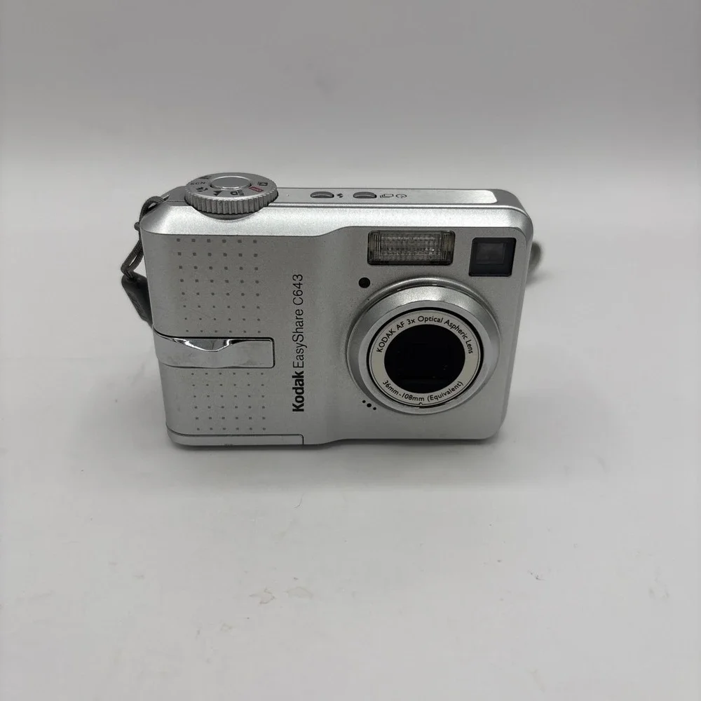Kodak‎ EasyShare Lot of 2 C643 & C533 Digital Camera ~ FOR PARTS ONLY No Power